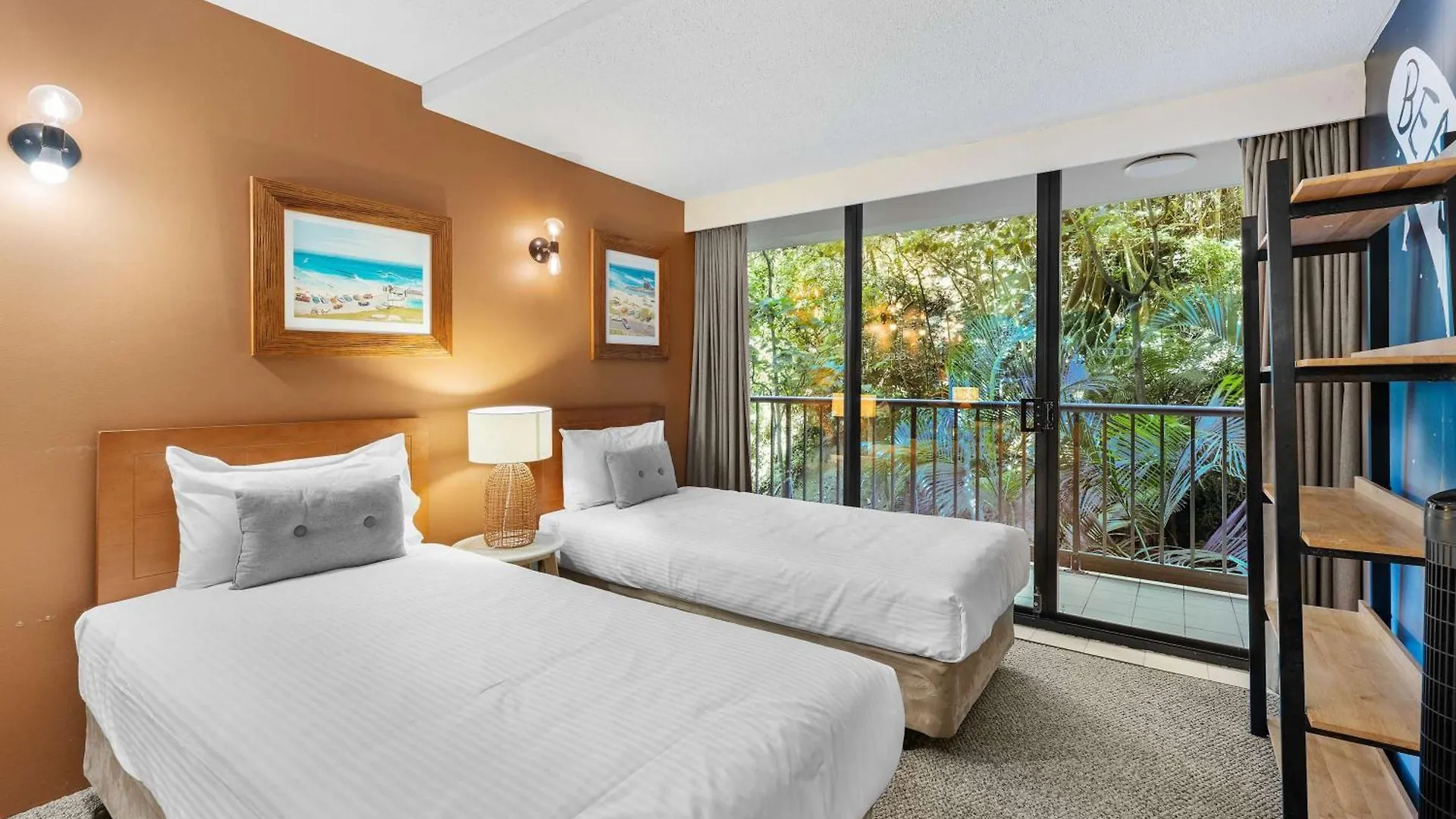 The Rocks Resort Unit 3D غولد كوست